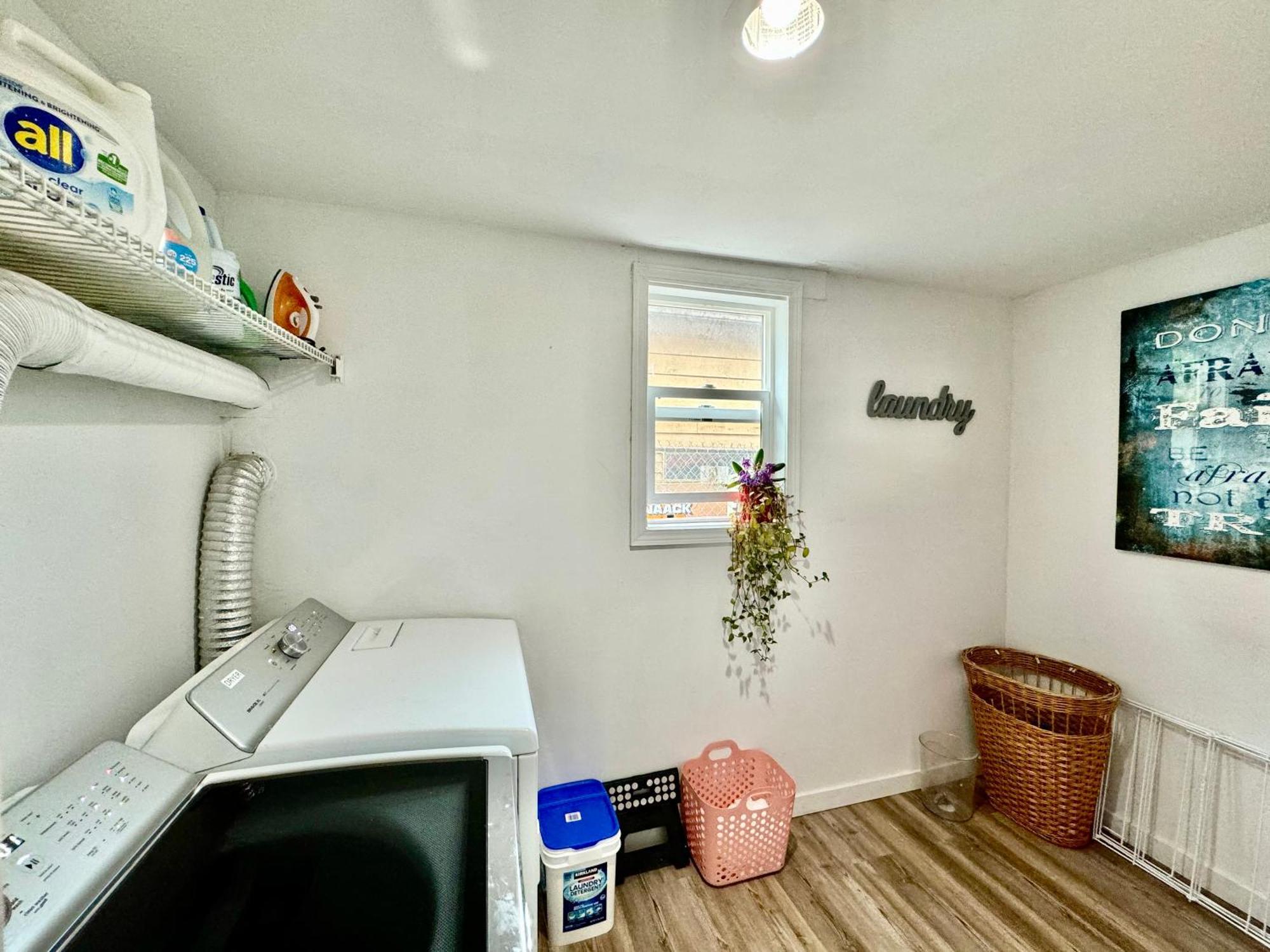 Cozy Private Room With Shared Bathroom On The 1St Floor - Conveniently Located Near Seatac Airport And Downtown ซีแอตเทิล ภายนอก รูปภาพ